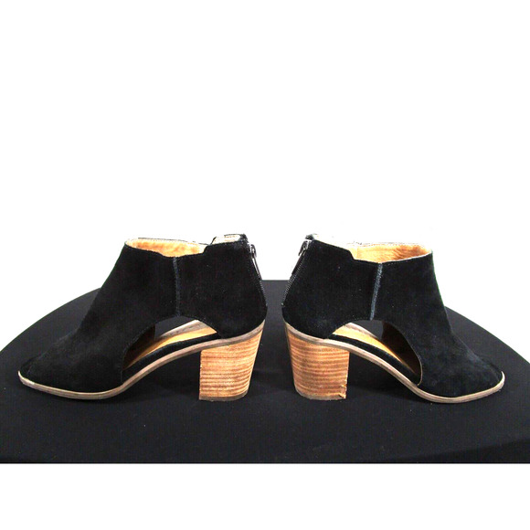 Lucky Brand Keight Black Suede Cut Out Side Peep Toe Sandal Booties Women 6.5 M - Picture 8 of 11